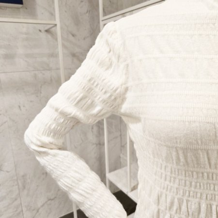 폴라 심플패턴 니트