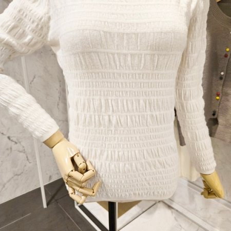 폴라 심플패턴 니트