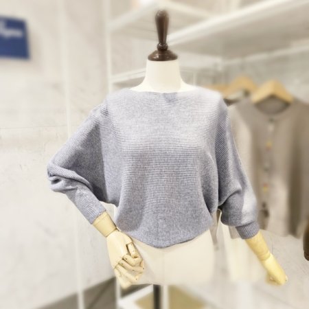 보트넥 가오리핏 니트