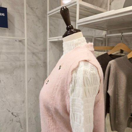 꽃자수 니트 조끼