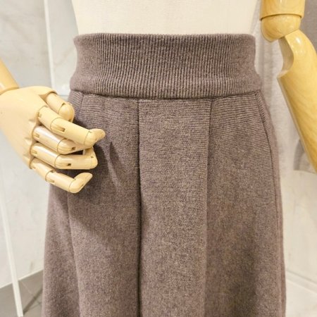 플라워 자수 니트 스커트