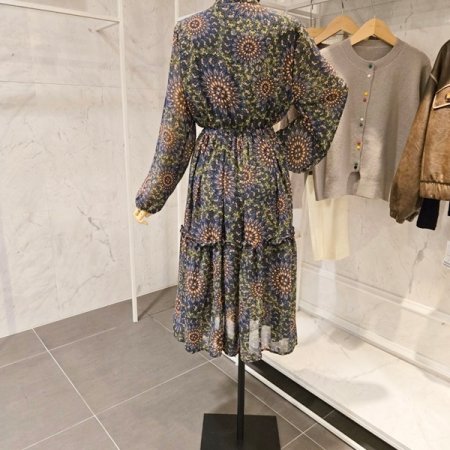 프릴 스트링 긴팔 원피스