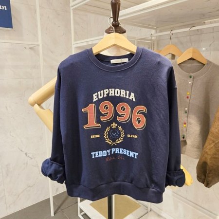 1996 레터링 맨투맨티셔츠