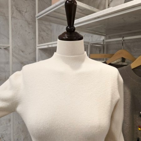 기본 하이넥 골지 니트