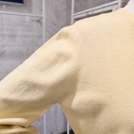 베이직 무지 브이넥 니트