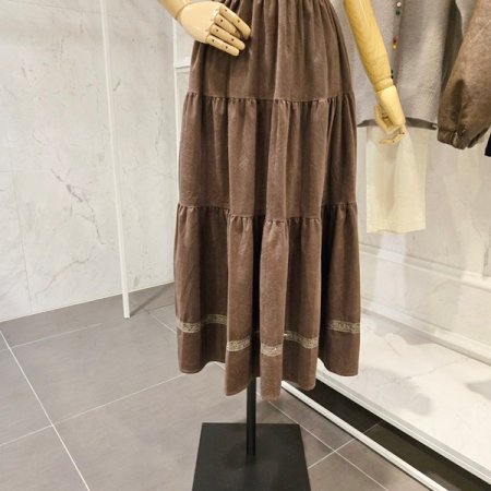 레이스 디테일 스커트