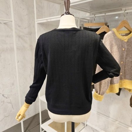 플라워 장식 브이넥 가디건