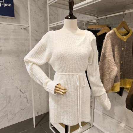 트임 끈 부클 니트