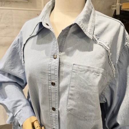 포켓 스트라이프 배색 셔츠