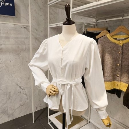 끈 브이넥 블라우스