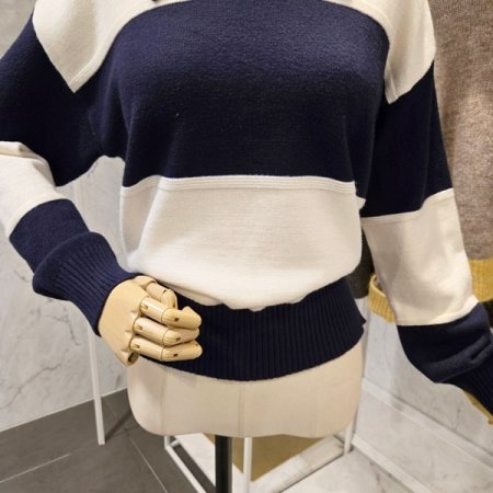 카라 배색 줄무늬 니트