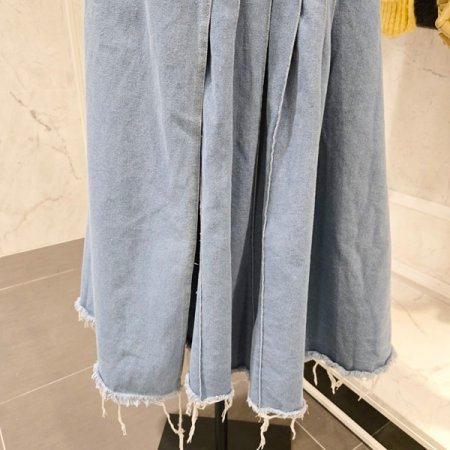 데님 핀턱 랩 스커트