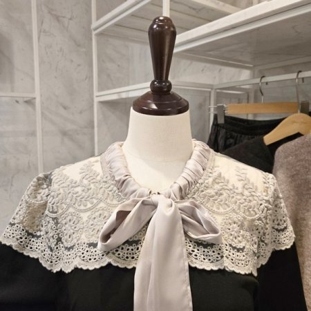 시스루 레이스 블라우스