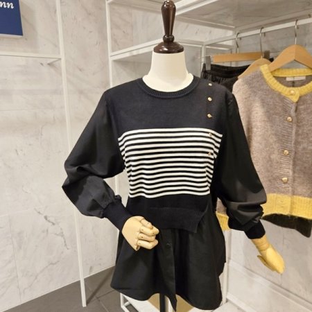 줄무늬니트 배색 블라우스