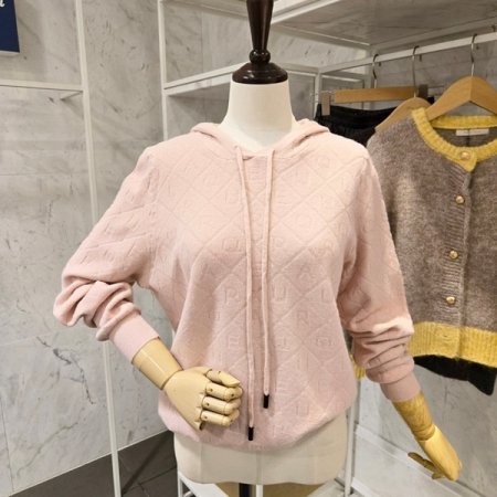 알파벳 후드 니트