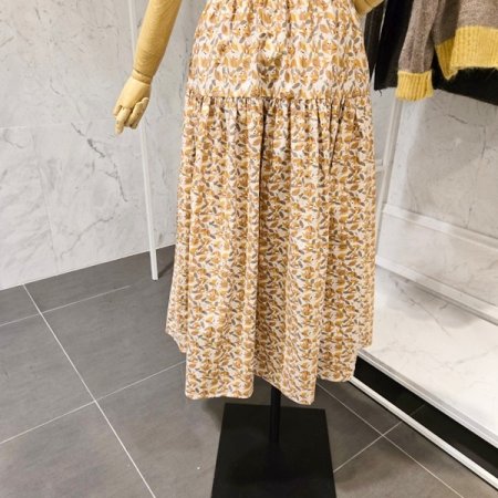 잎 프린트 밴딩 스커트