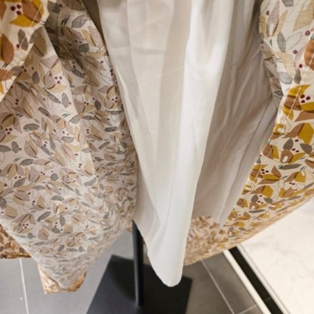 잎 프린트 밴딩 스커트