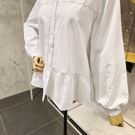 캉캉 셔링 블라우스