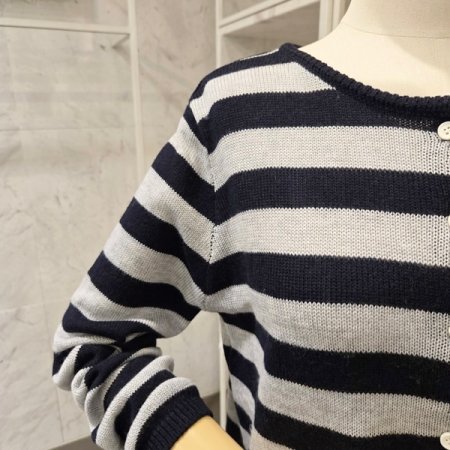 라운드 스트라이프 가디건