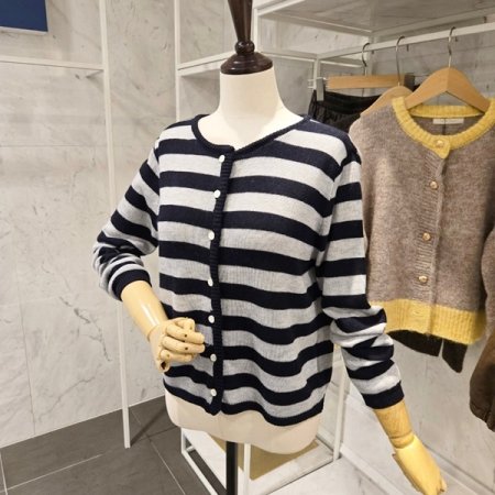 라운드 스트라이프 가디건