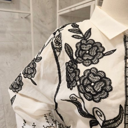 플라워 자수 셔츠