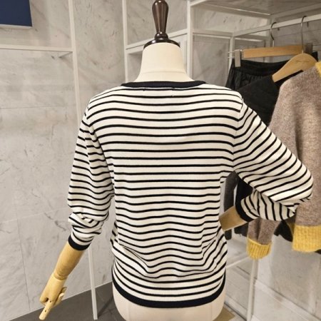 줄무늬 기본 가디건