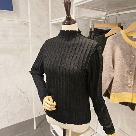 하이넥 볼륨 티셔츠