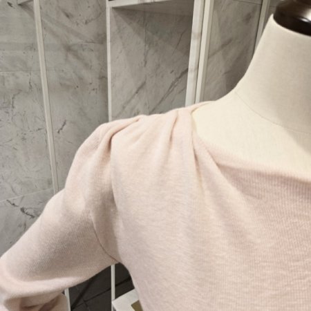 레이스배색 셔링 니트