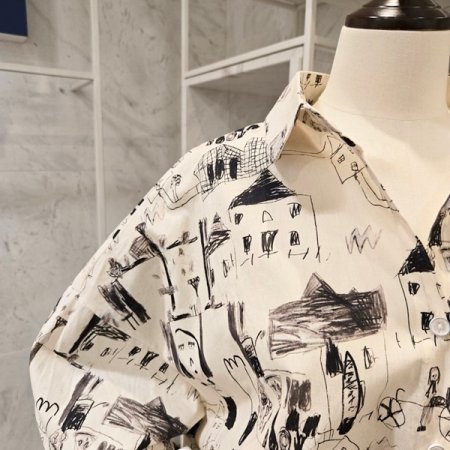 하프 캐릭터 프린트 셔츠