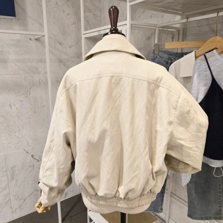 밑단 밴딩 집업 레자점퍼