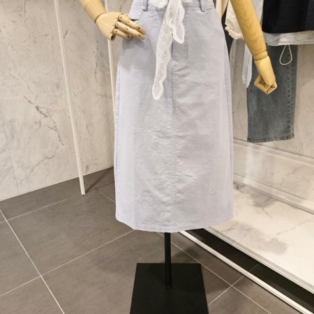 레이스 끈 뒷트임 스커트