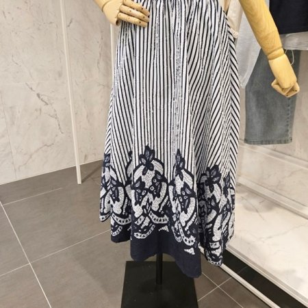 스트라이프 레이스 스커트