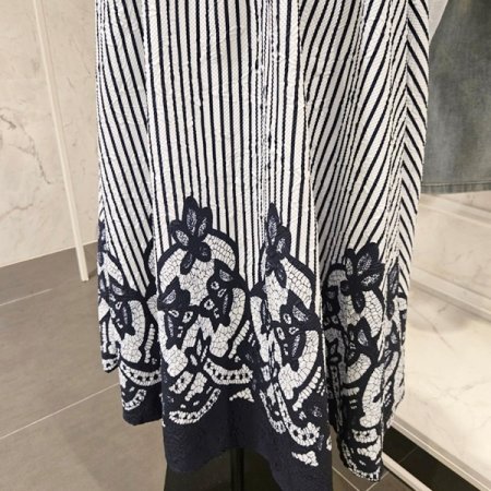 스트라이프 레이스 스커트