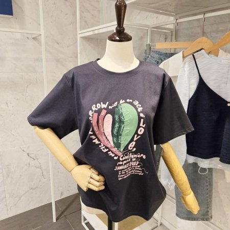 하프 하트 티셔츠