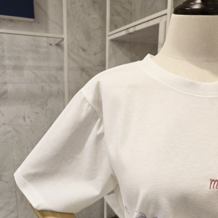 썸 플라워 티셔츠