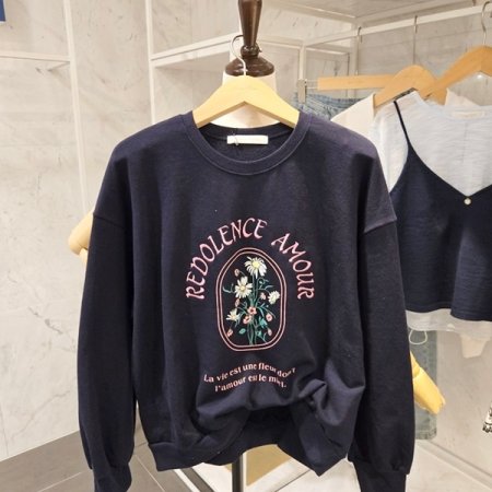 플라워 라운드 맨투맨티셔츠