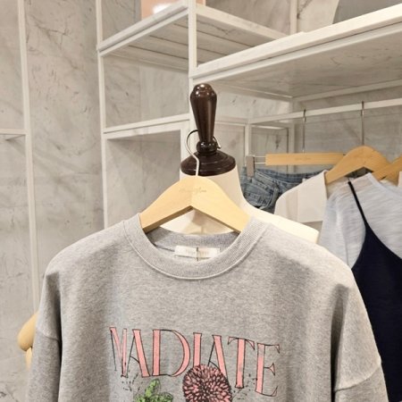 부케 프린트 맨투맨티셔츠