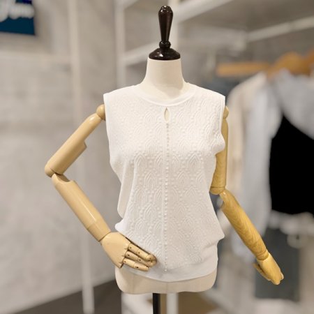 장식 트임 민소매니트