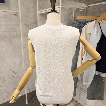 장식 트임 민소매니트