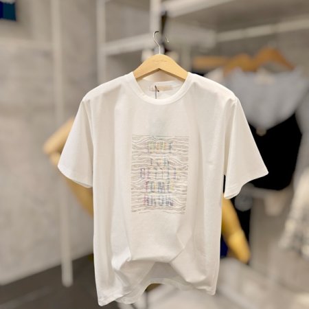 물결 레터링 티셔츠