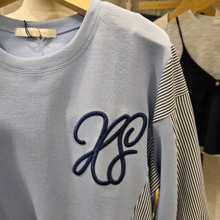 자수 배색 스트링 티셔츠