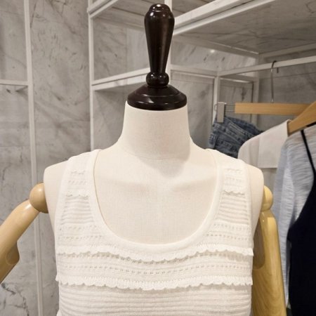 물결 레이스 민소매 니트