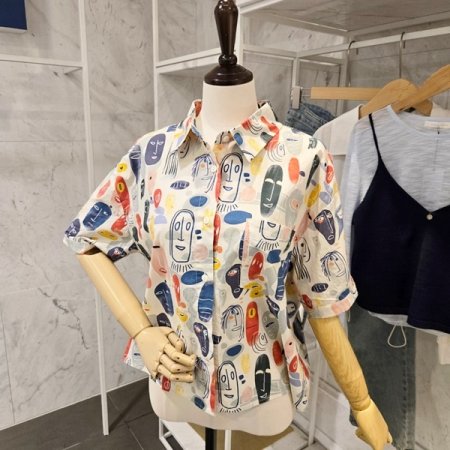 얼굴 프린트 셔츠
