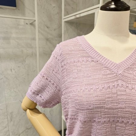 브이넥 스트링 니트