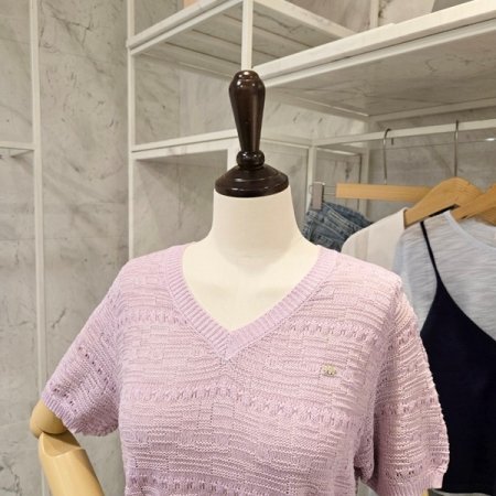 브이넥 스트링 니트