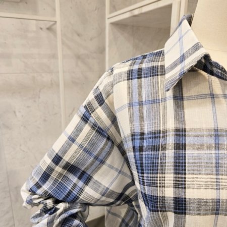 하프 크롭 체크 셔츠