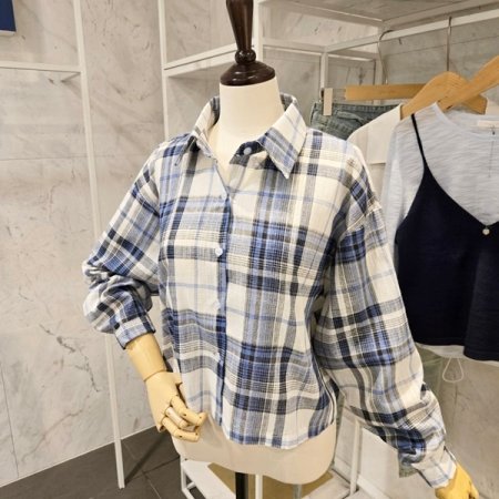 하프 크롭 체크 셔츠