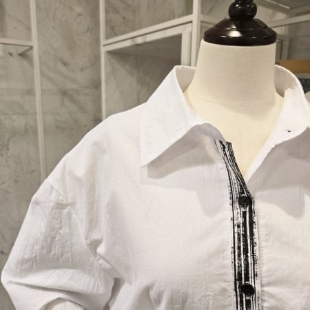 스트링 레터링 셔츠