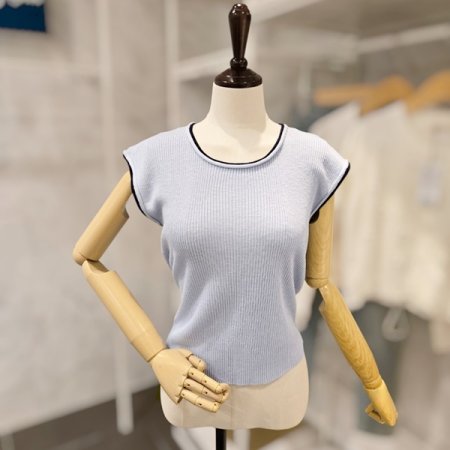 캡소매 골지 니트