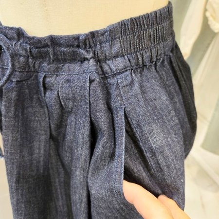 뒷 밴딩 핀턱 청 팬츠